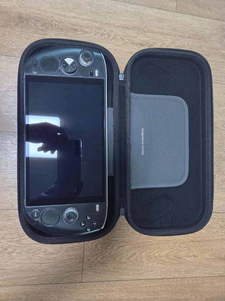 아야네오쿤 7840u 32gb 2tb umpc 판매 - 안심되는 중고거래