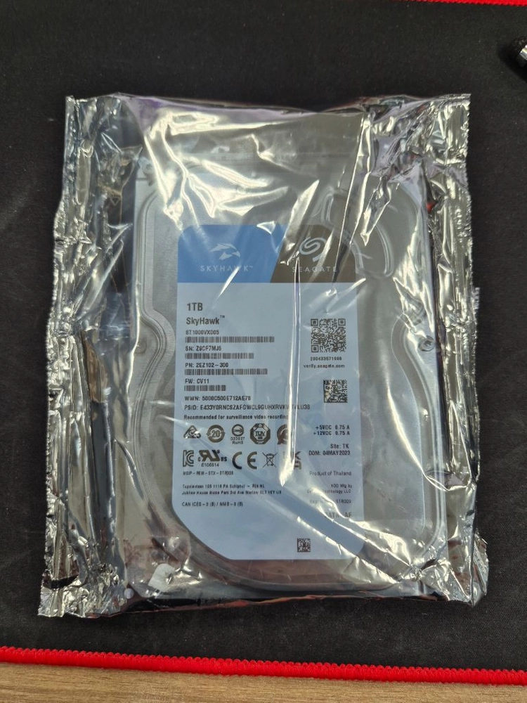 미개봉새상품)씨게이트 SkyHawk 1TB HDD 이미지