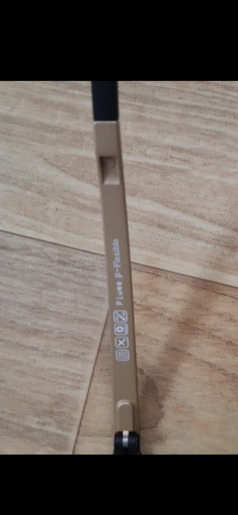 다비치 티타늄 안경 매장정품 이미지