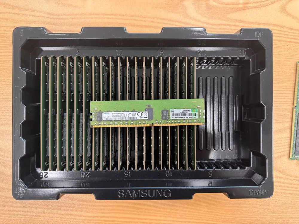HPE 삼성 DDR4 ECC RDIMM 16GB 2666Mhz 이미지