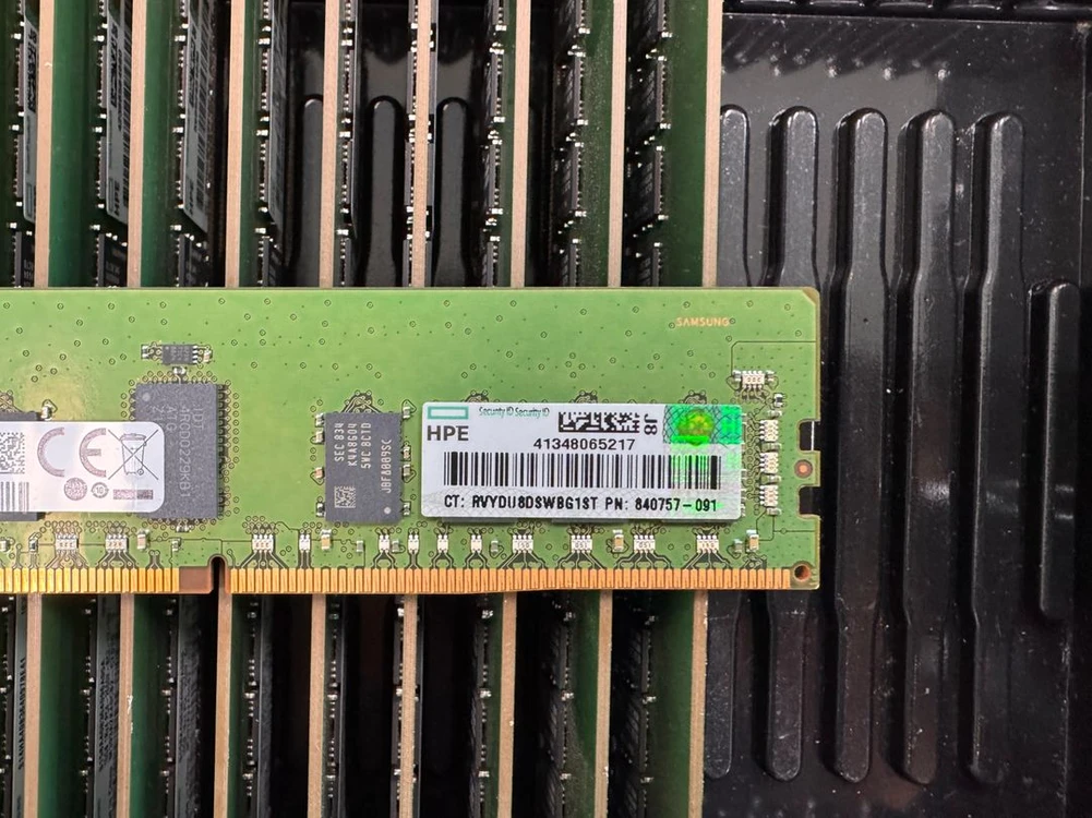HPE 삼성 DDR4 ECC RDIMM 16GB 2666Mhz 이미지