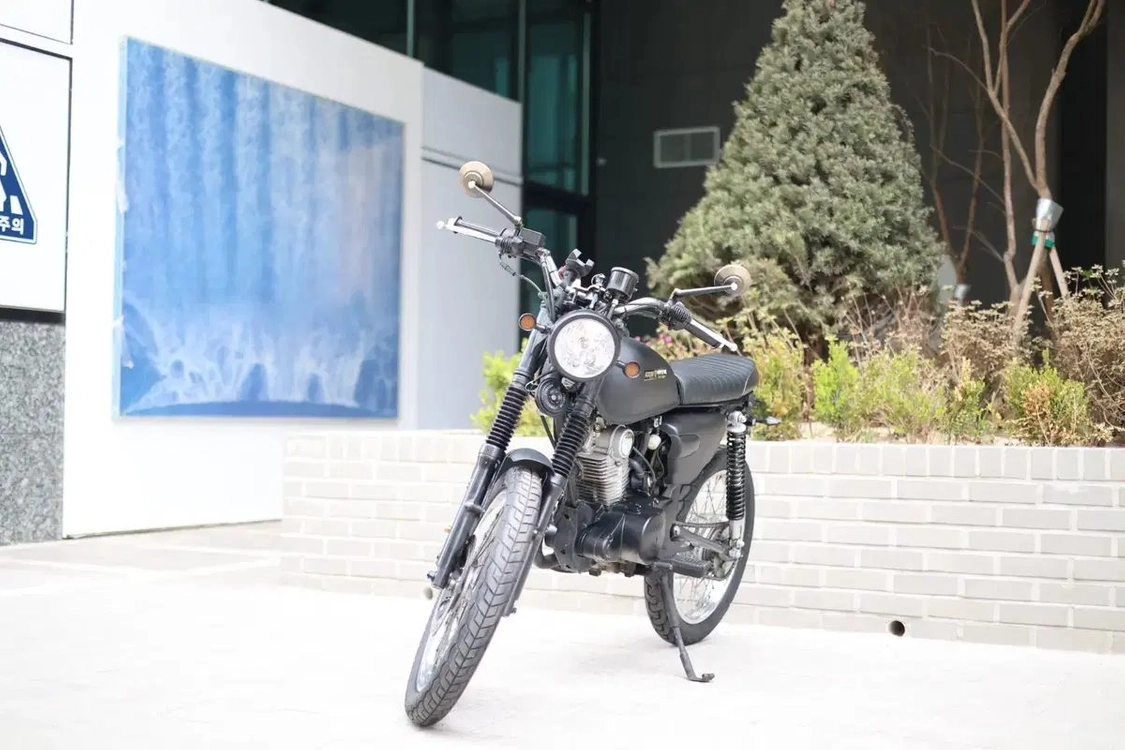 SYM 울프 클래식125 / 16년식 12,080KM 클래식 바이크 이미지