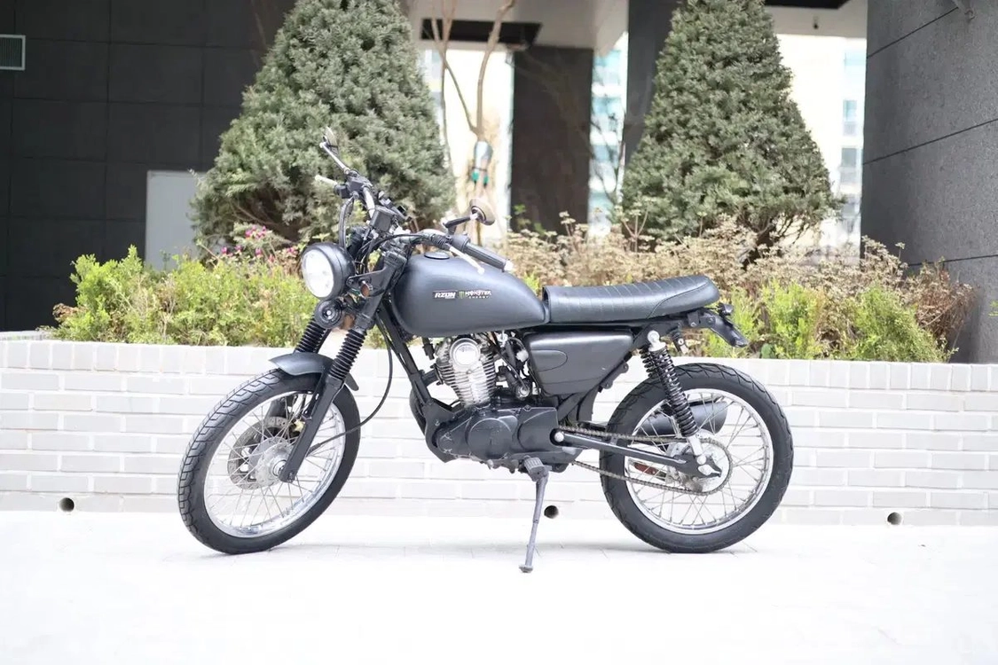 SYM 울프 클래식125 / 16년식 12,080KM 클래식 바이크 이미지