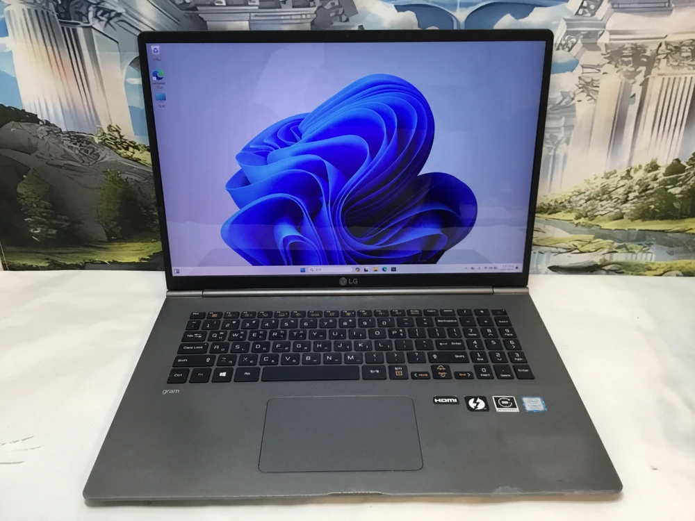 LG그램 17Z990 인텔 I7 램16G 17인치 대화면 - 안심되는 중고거래