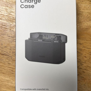 인스타360 Fast Charge Case 고속충전케이스 이미지