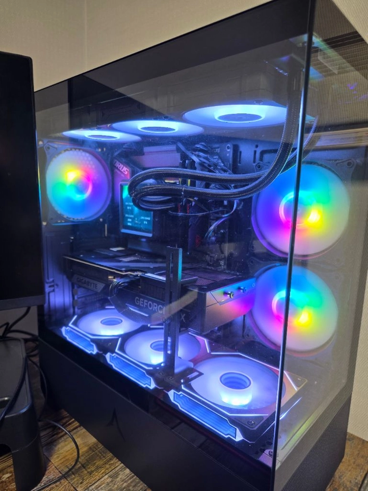 고사양컴퓨터 i7 14700k rtx5070ti z790 2tb 32g (배달가능) 이미지