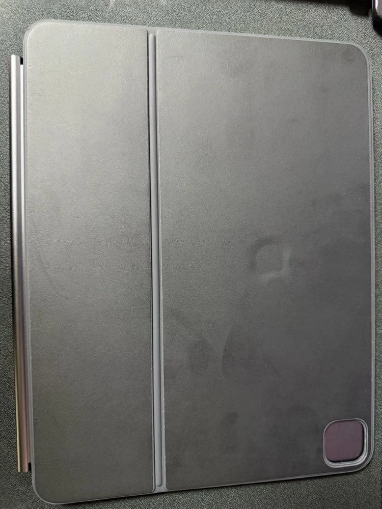 아이패드프로 매직키보드 m4/m5 13인치 블랙 - 안심되는 중고거래