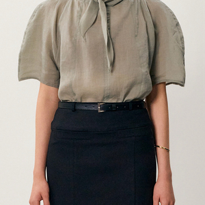(1회착용) 메이버유 Yuno Tie blouse(Mint) 이미지