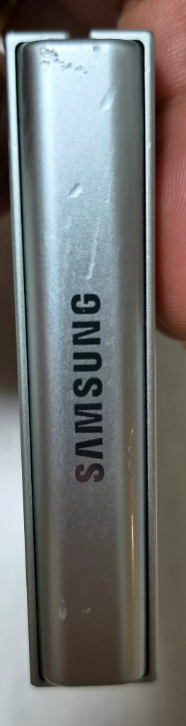 갤럭시 z플립5 256GB 이미지