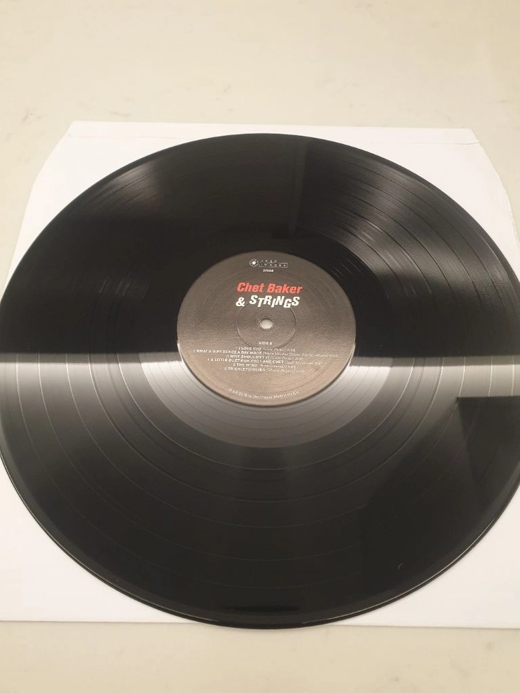 [재즈LP]Chet Baker & Strings LP 바이닐 판매합니다 이미지