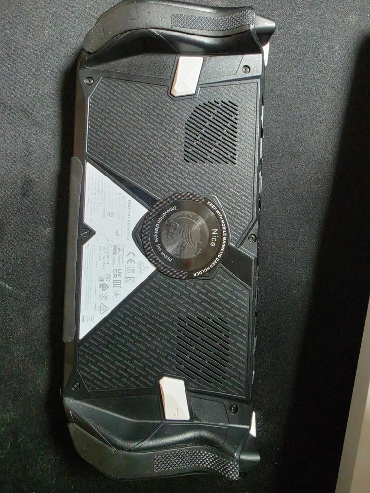 msi claw a8 클로 umpc z2e 이미지
