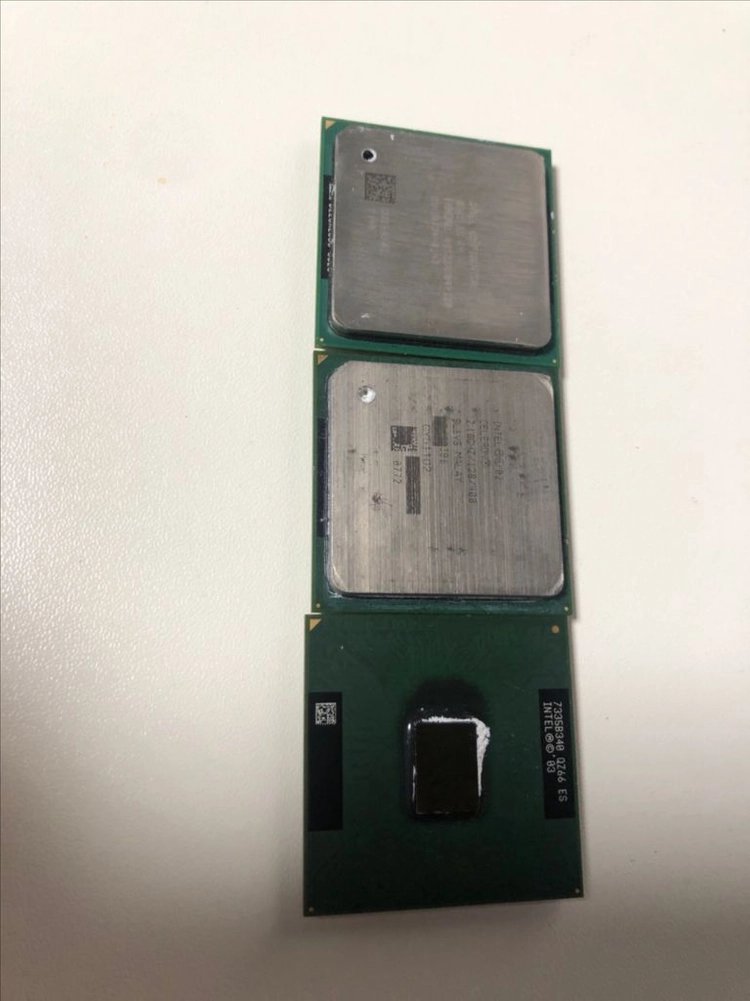 노테스트 핀 휨 있는 셀러론 478 ES CPU 등 3개 일괄(내용 필독) - 안심되는 중고거래