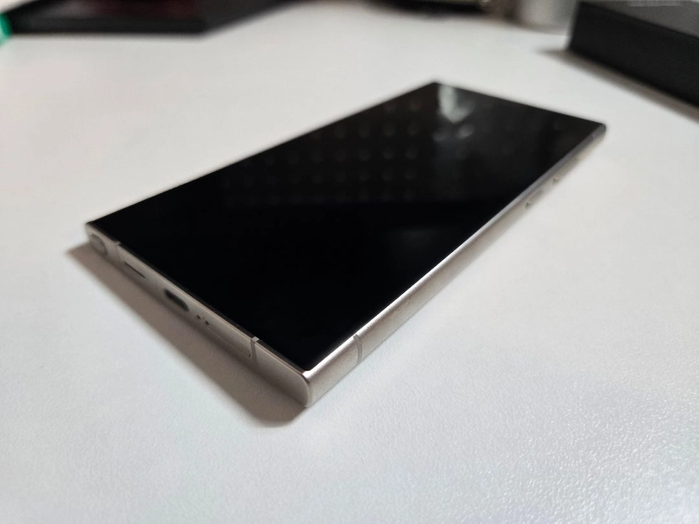 갤럭시s24울트라 512GB 티타늄 그레이 자급제 팝니다. 이미지