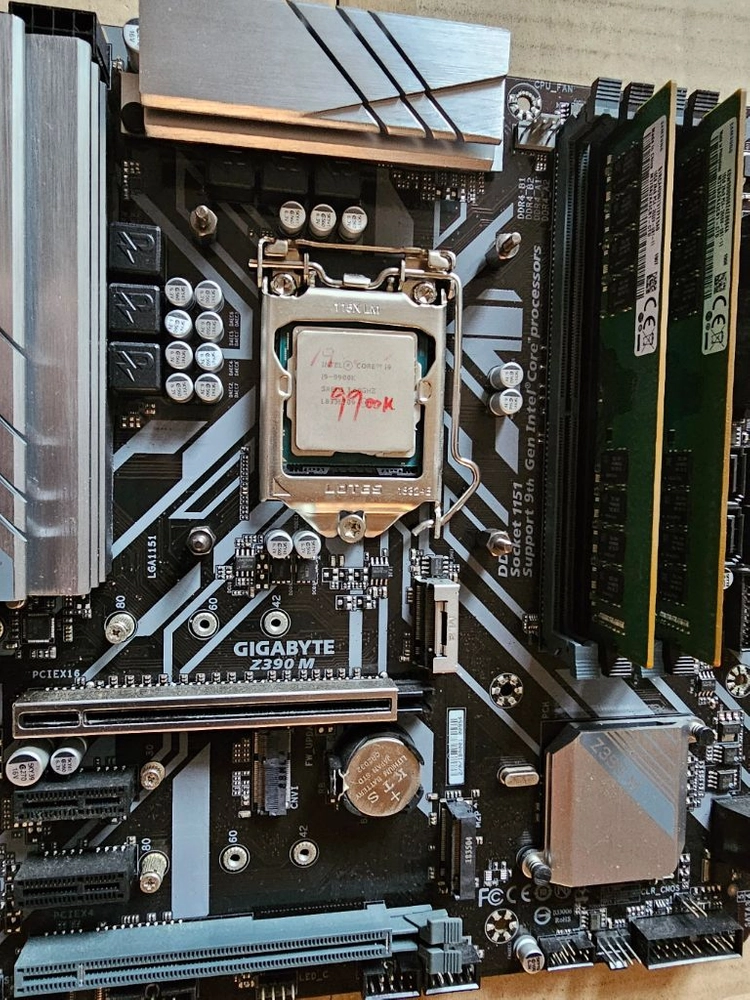 16GB 메모리 + ATX3.1 파워서플라이 세트+메인보드 이미지