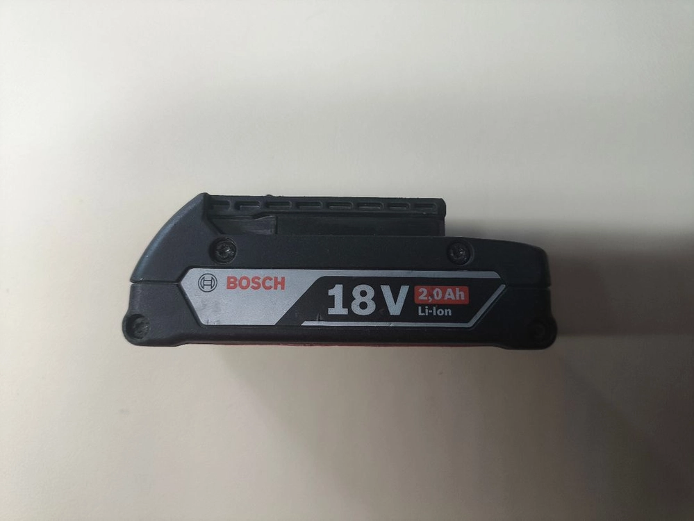 보쉬 BOSCH GSB 18-2-LI 본체 + 충전기 이미지