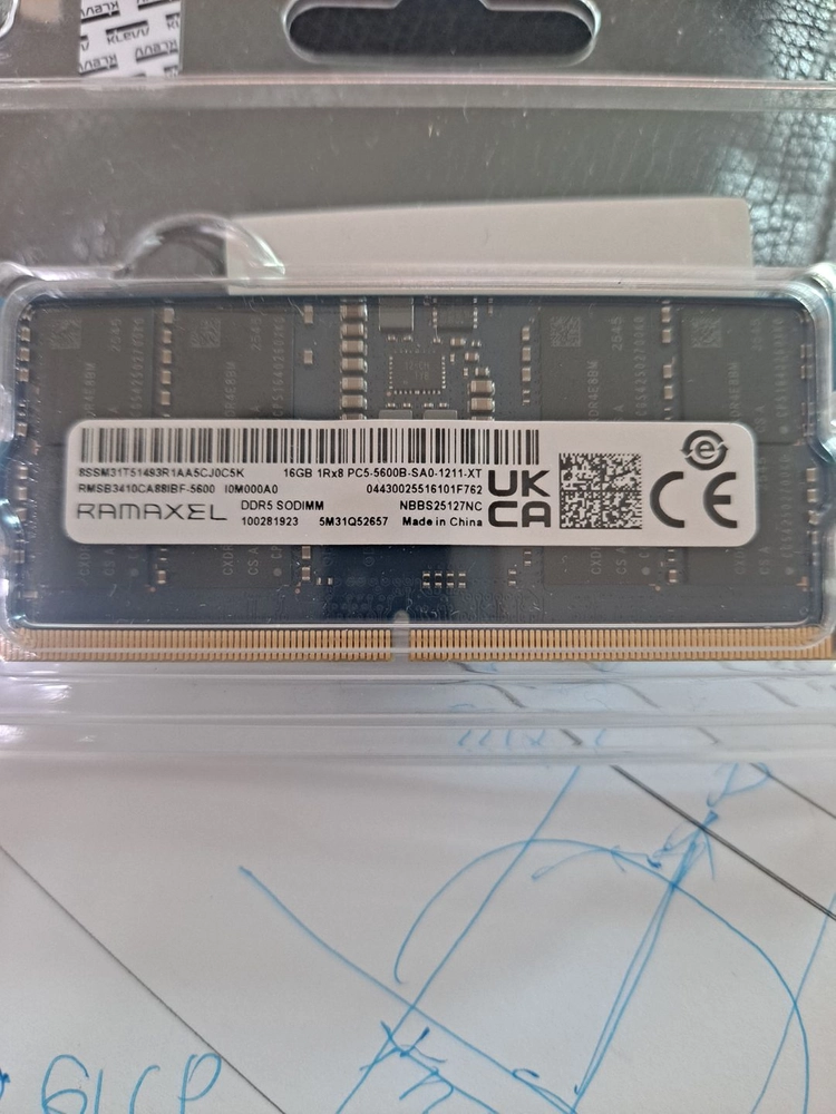 노트북용 DDR5 5600 16GB 메모리 팝니다. 이미지