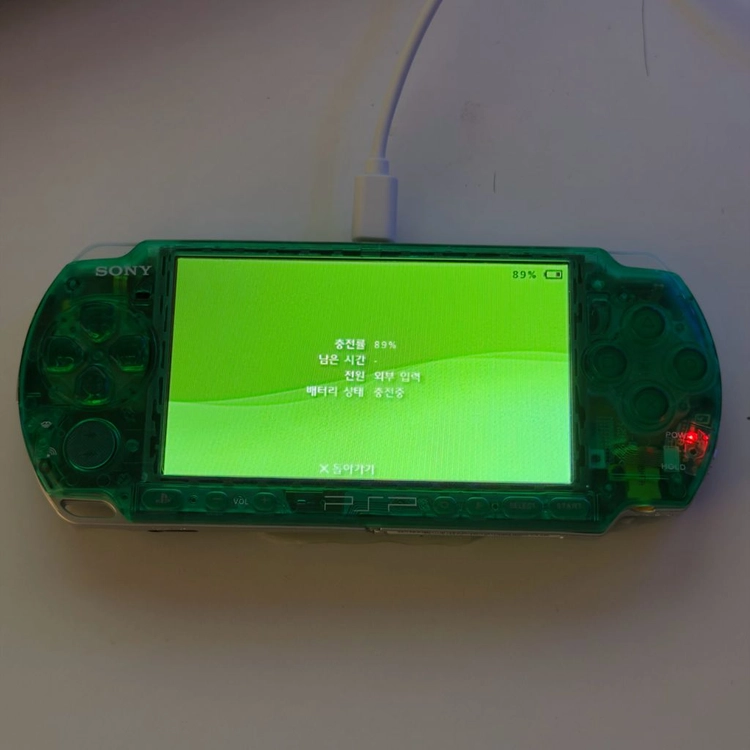 튜닝 PSP3000 IPS C타입 128GB 클리어 그린 이미지