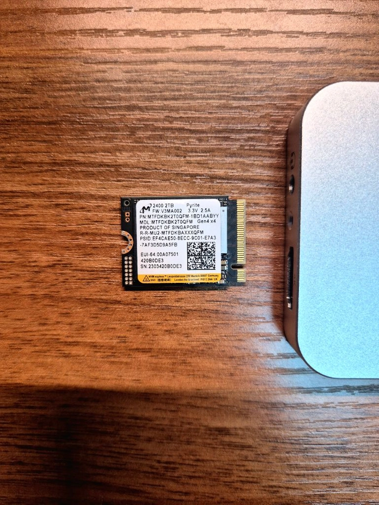 Micron 2230 2TB Nvme + ORICO 외장 SSD 케이스 이미지