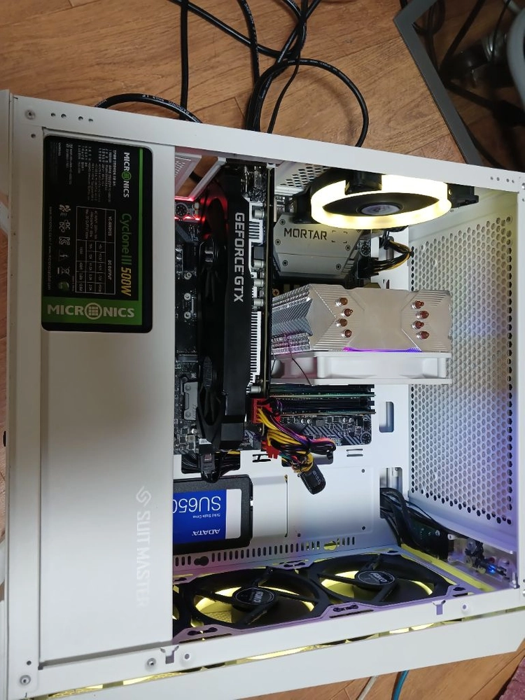 컴퓨터 본체 i7-9700F-GTX 1660Ti-램16GB-SSD 490GB 이미지