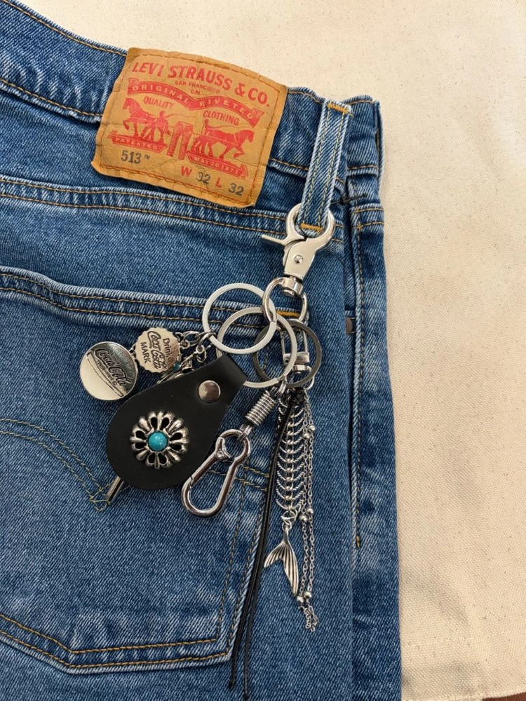 BLACK TURQUOISE LEATHER KEYRING 이미지