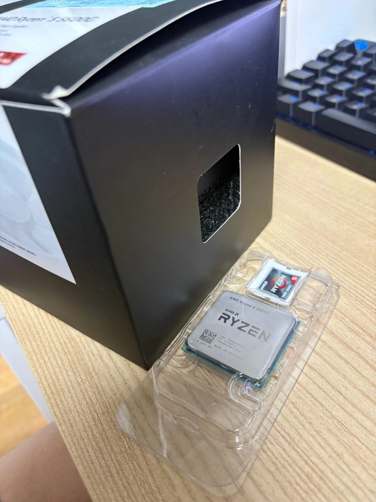라이젠 5600G CPU 이미지