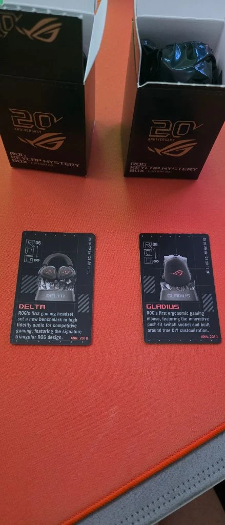 asus rog 20주년 미스터리 박스 키캡 - 안심되는 중고거래