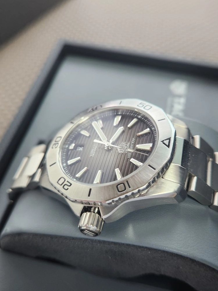 태그호이어 아쿠아레이서 프로패셔널200 오토매틱 40mm 이미지