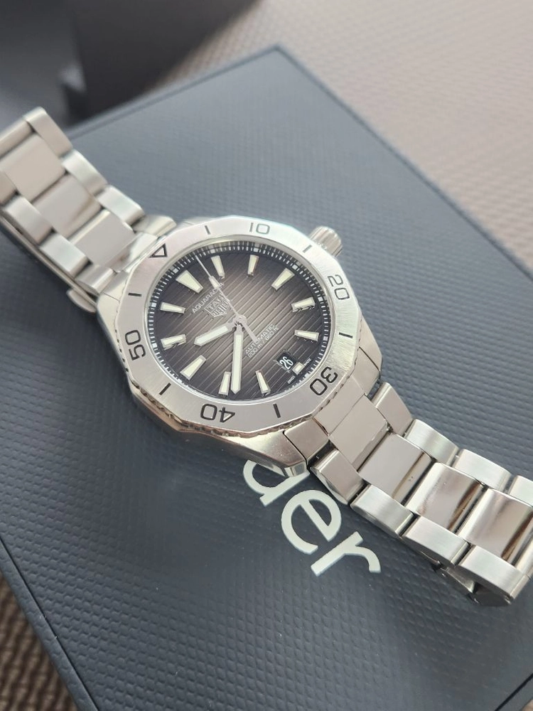 태그호이어 아쿠아레이서 프로패셔널200 오토매틱 40mm 이미지