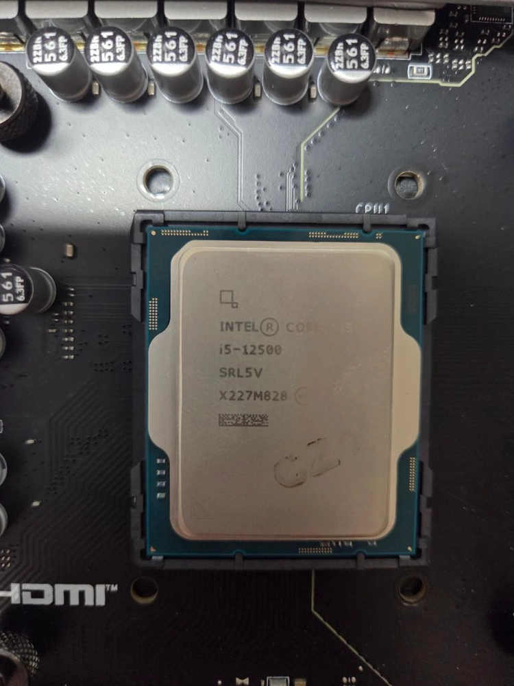 i5-12500 +b760m 박격포 맥스 wifi d5 팝니다 이미지