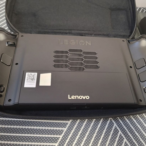 레노버 리전고2 Legion Go 2 1TB 풀박스 이미지