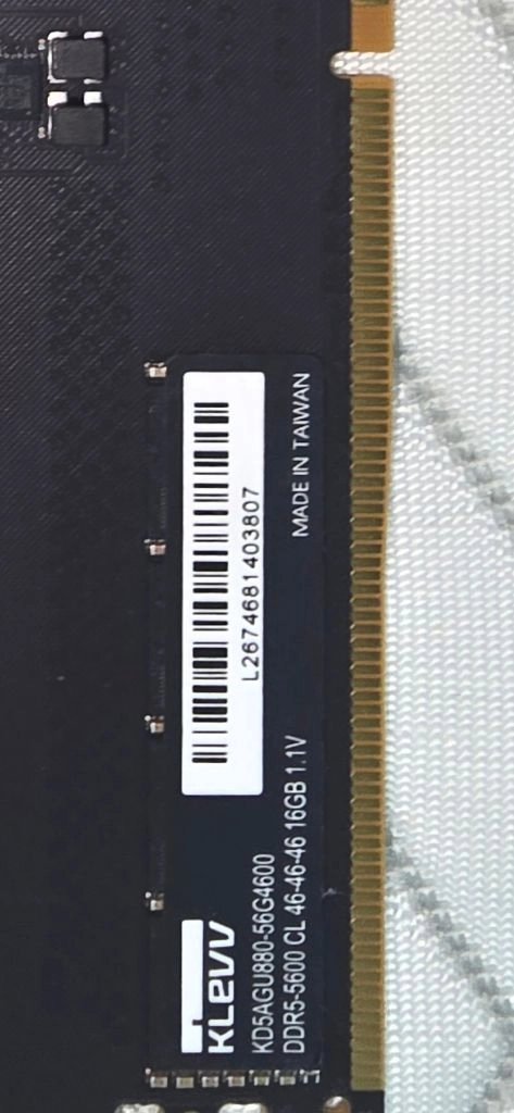 ESSENCORE KLEVV DDR5-5600 CL46 AMD 파인인포 (16GBx2) 32GB 이미지