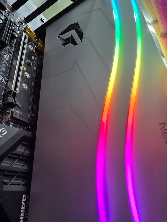 4070ti 넵튠 팝니다. - 안심되는 중고거래