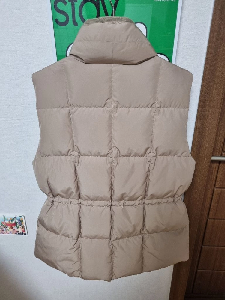 빈폴 레이디스 여성 구스다운 패딩 조끼 팝니다 이미지