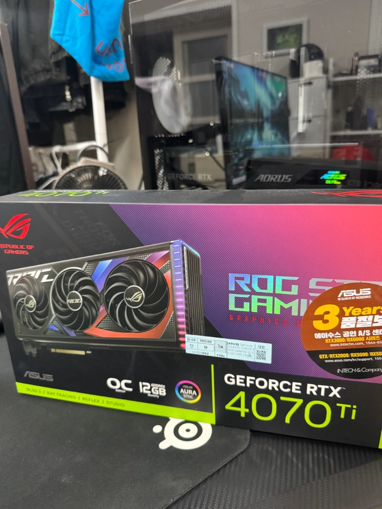 asus rog strix rtx4070ti 로그 스트릭스 풀박스 - 안심되는 중고거래