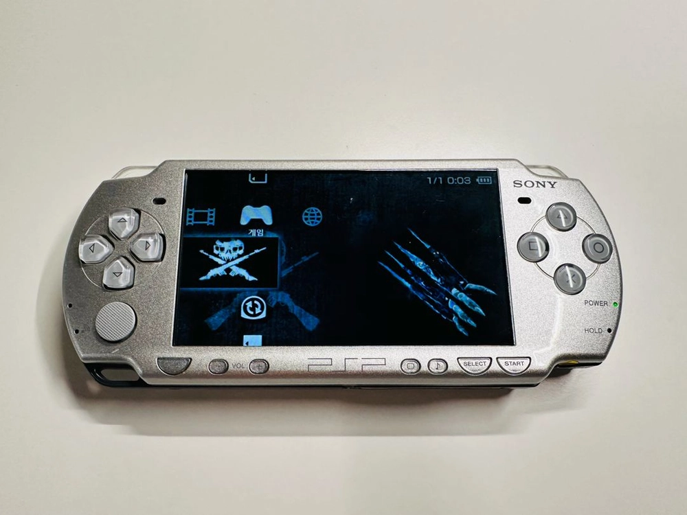 소니 PSP 레지스탕스 레트리뷰션 한글 정발판 + 대사, 공략집 UMD 타이틀 판매 (3005) 이미지