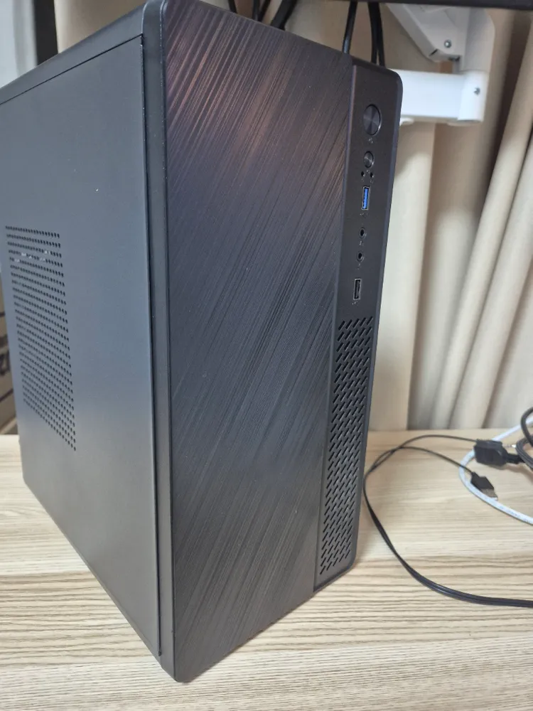 AMD라이젠5 5600G 사무용 컴퓨터 - 안심되는 중고거래