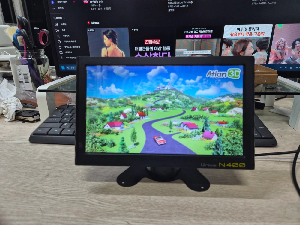 8인치 Urive N400 아틀란3D . (신상). 깨끗함 이미지