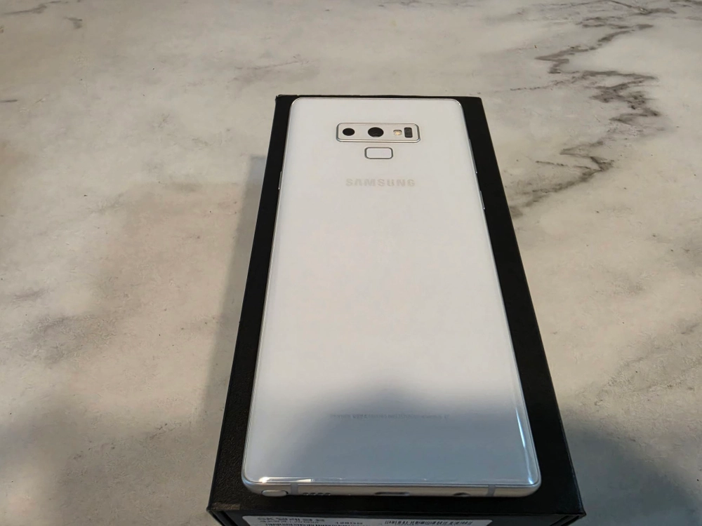 [휴대폰] 삼성 갤럭시노트9 128GB 화이트 공기계 SS급 (박스 및 악세사리 포함) 이미지