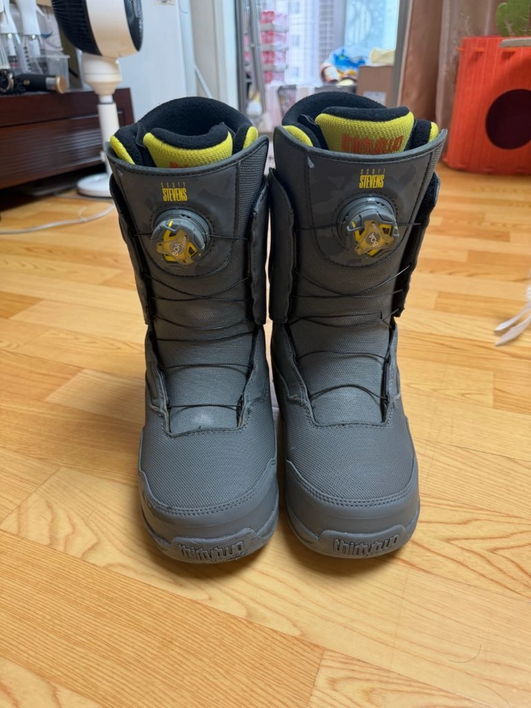 2324 THIRTYTWO TM-2 DOUBLE BOA X STEVENS GREY/YELLOW 스노우보드부 이미지