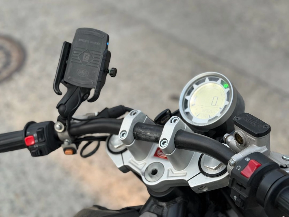 몬디알 힙스터 125 / 2021년식 1.8만km / 저렴하게 판매합니다. 이미지