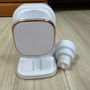 자동센서 치약 디스펜서 치약짜개 이미지