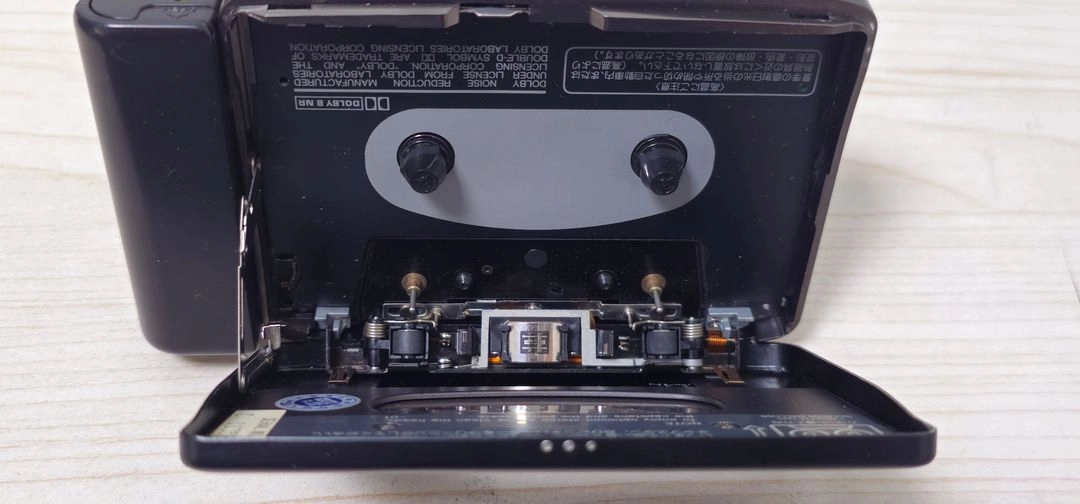 소니 SONY WALKMAN 워크맨 WM-RX77 이미지