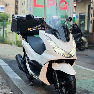 pcx125 혼다 2022년식 8155km 오토바이 판매합니다 이미지