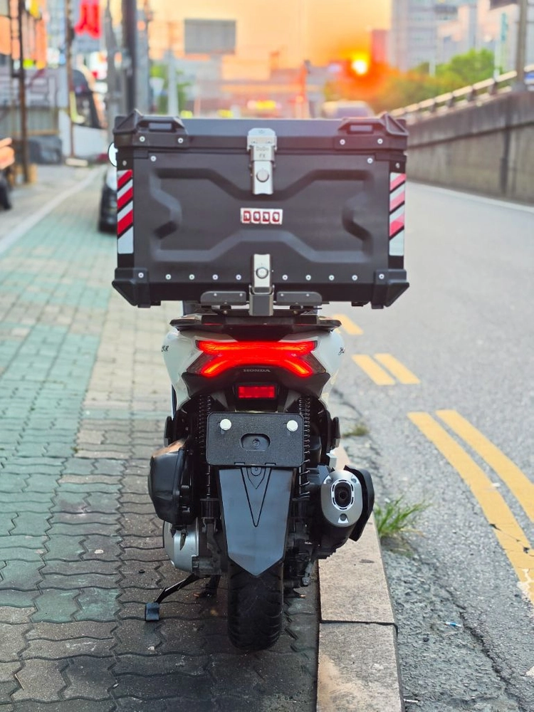pcx125 혼다 2022년식 8155km 오토바이 판매합니다 이미지