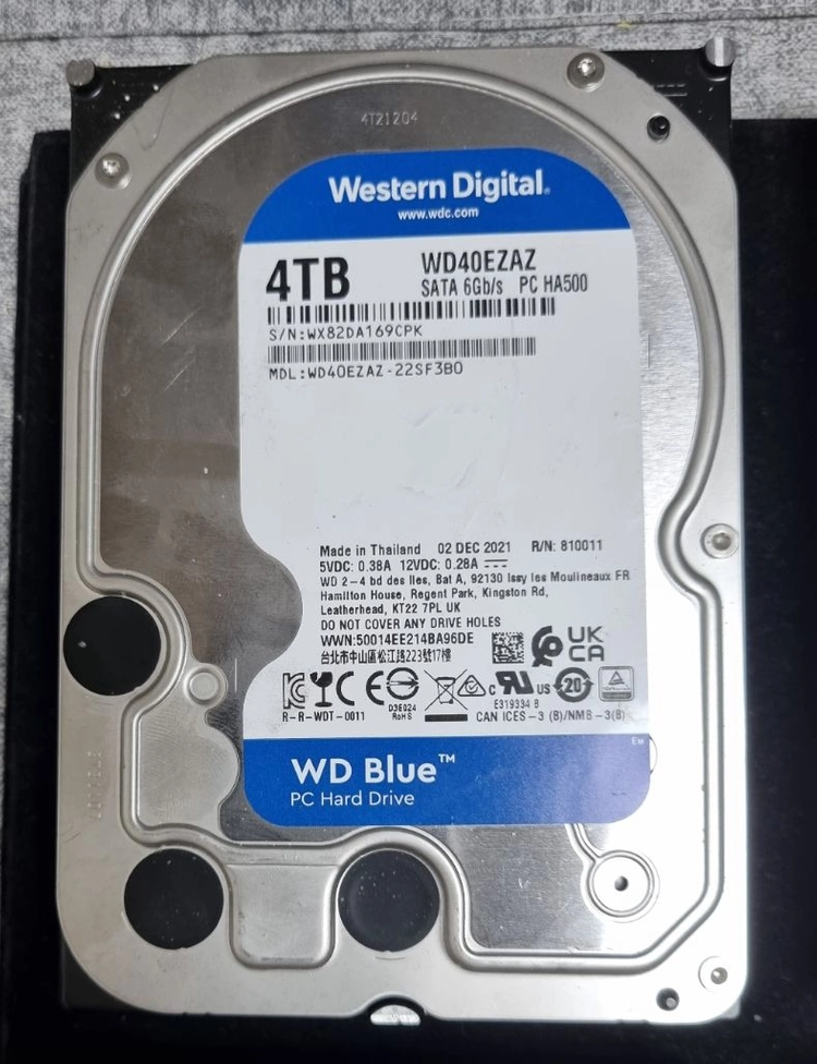 WD Blue 4TB 3.5인치 내장 하드디스크 (WD40EZAZ) 총 5개 판매합니다 (개별 가능) 이미지