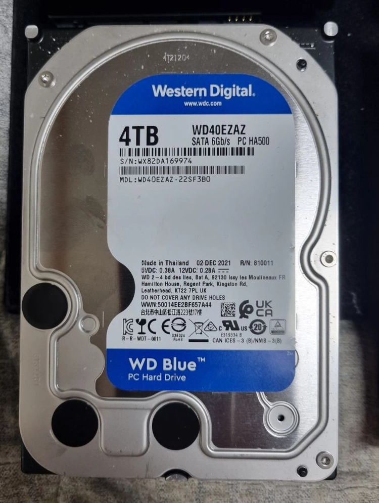 WD Blue 4TB 3.5인치 내장 하드디스크 (WD40EZAZ) 총 5개 판매합니다 (개별 가능) 이미지