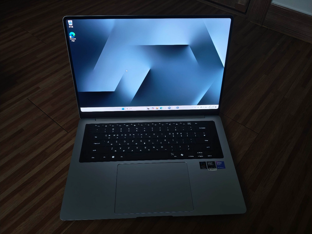 갤럭시북6프로 16인치 NT960XJG-KC71S - 안심되는 중고거래