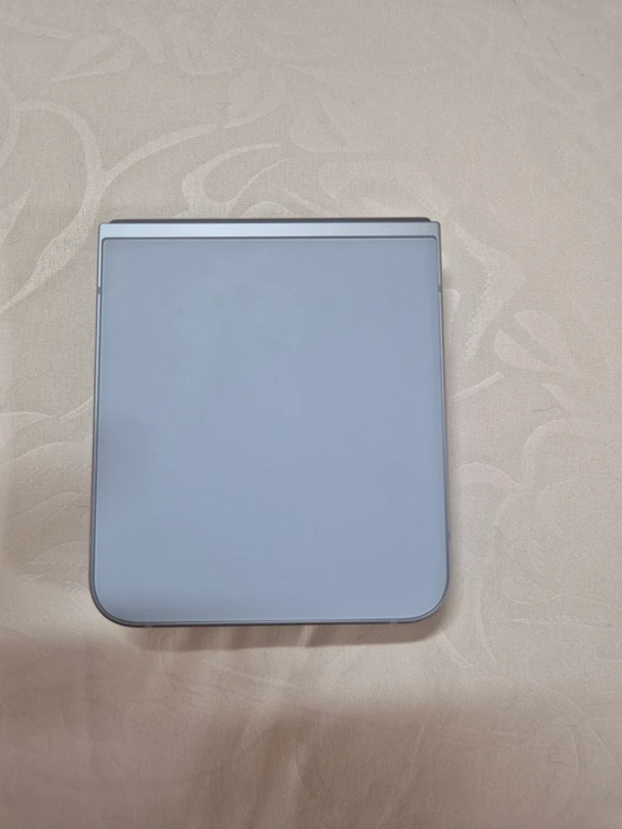 상태 최상!!플립 6 블루 256g - 안심되는 중고거래