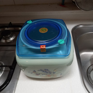 김치통 이미지