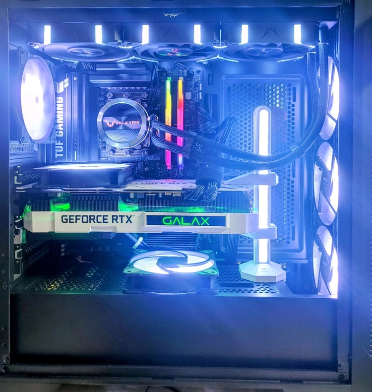 하이엔드 게이밍 PC 본체 rtx 3090 - 안심되는 중고거래